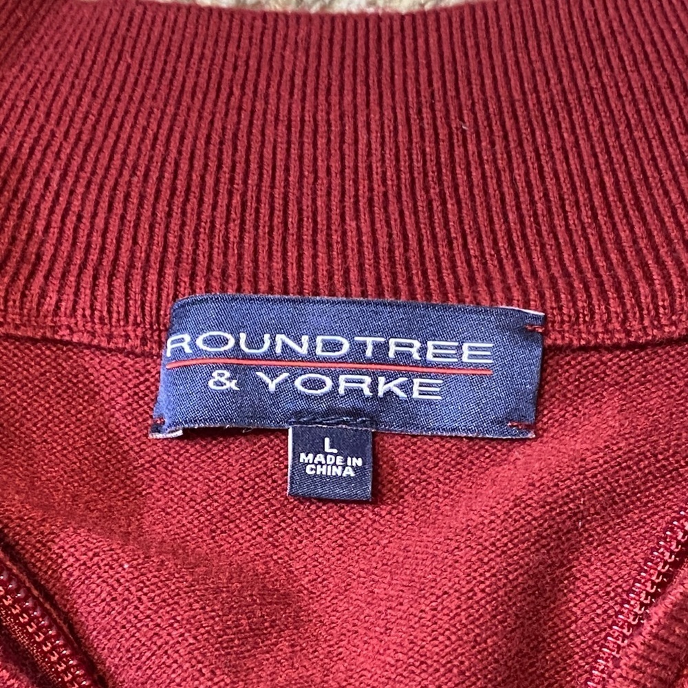 Roundtree & Yorke Men's Zip-Up Burgundy Sweater Vest - Picture 2 of 5